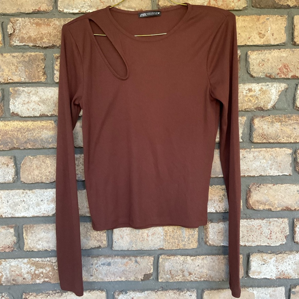 Zara Ribbed Top with a Cut Out